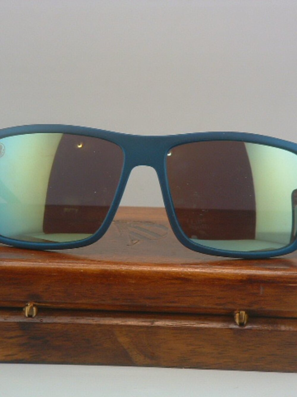 Foster Grant Body Glove BGSPT 206 Teal Sunglasses